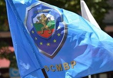 В същото време обаче профсъюзната организация се противопоставя на опитите