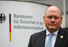 В страната има нарастващо безпокойство от възможността критичната ѝ инфраструктура