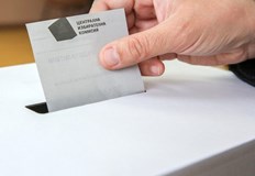 Избирателната активност по данни на ЦИК е 25 58 Избирателната активност към 16 00 часа в