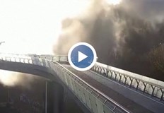 На кадрите се вижда експлозията която разтърсва съоръжениетоОхранителни камери запечатаха