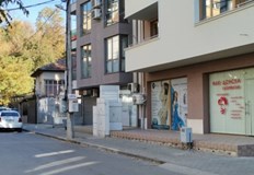 Полицейското присъствие в района е засиленоОткриха македонския културен клуб Никола