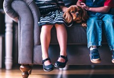 Това е в противоречие с факта че децата биват възпитавани