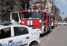 За изминалото денонощие дежурните екипи на пожарната са имали три