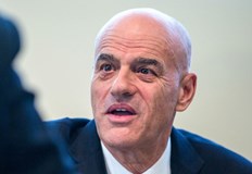 Клаудио Дескалзи​ Наясно сме че доставките са прекъснати от регулаторни