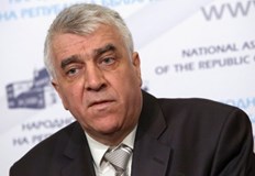 БСП отговори на поканата на Паси и ПлевнелиевБСП няма да се