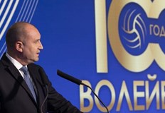 Румен Радев Волейболът не е само титли и купи а