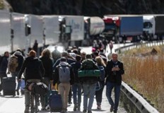 Редица европейски държави отказват да приемат бягащите от мобилизацията в РусияХиляди руснаци