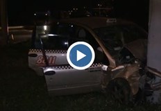 Двамата пострадали са без опасност за животаКатастрофа между два автомобила