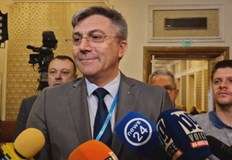 32 години сме били конструктивни но последните 3 дена виждаме