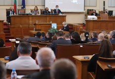 Броят на мандатите в многомандатен изборен район не може да