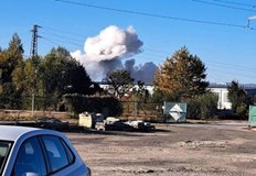 59 годишният мъж е ръководил екипа при контролираното унищожаване на взривни