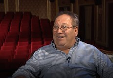 В продукцията си дават среща някои от най незабравимите образи на