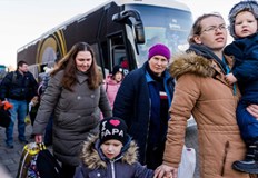 Средствата ще бъдат насочени за настаняване и храна на украинските