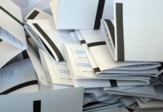 В предходния парламент същите три партии пробваха многократно но безуспешноКоалиция