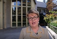 Целта беше да се отвлече вниманието от критичната политическа и