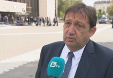 Успяхме да направим проверки увери служебният министър на регионалното развитие Азерски газ