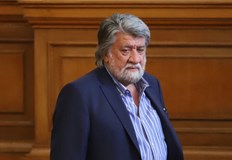 Централната избирателна комисия обяви поименно избраните 240 народни представители в