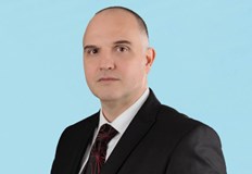 Договорите за строеж на пътища са нищожни каза депутатът от