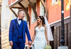 Звездата от сериала Братя сподели кадри от красивия денАктьорът Даниел