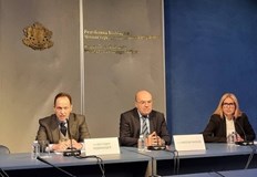 Разпореждането до МВнР е от Народното събрание В рамките на днешния