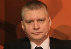 Хаосът в политическата ни система е страшен защото много играчи не