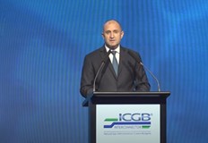 Най после имаме реален газов поток от Азербайджан каза президентът на