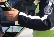 41 годишният мъж обяснил че се прибира от дискотекаПолицията е задържала