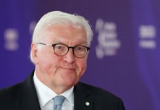 Причина за евакуацията са били сирени за въздушно нападениеГерманският президент беше евакуиран