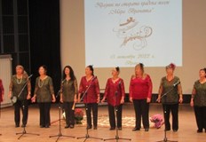 Извън конкурсната програма се състоя рецитал на изпълнителя на стари