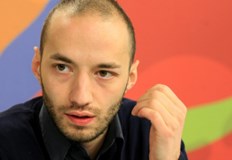 По думите на политолога партиите минават в режим на предизборна