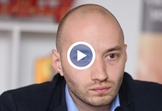 Димитър Ганев Седнете и се разберете под някаква формаАко има някакво