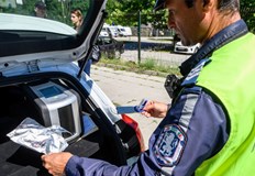 Когато тестът е положителен шофьорите биват задържани вземат им книжката стига