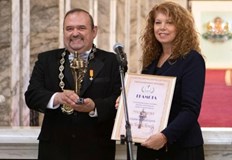 Съюзът на народните читалища отличи вицепрезидентът за активната ѝ позиция в