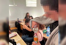 Едно момиче е колабирало в тоалетните на бургаска гимназияРодители алармираха Флагман