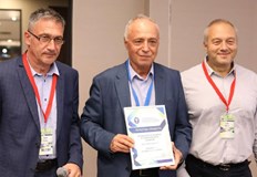 Подобна чест досега е оказвана на неколцина от най бележитите личности които