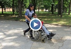 Целта е 21 годишният студент да проходи и да може да се