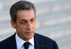 Според бившия френски президент ЕК действа извън своята компетентност в подхода си към