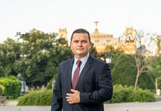 Отличието е в категорията Принос в развитието на местното самоуправление На тържествена