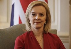 Куази Куартенг потвърди че е уволнен като министър на финансите