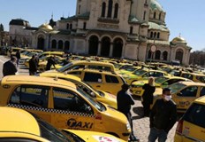 Над 50 от данъка им да се поеме от централния