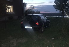 Русенец сигнализира в платформата HelpBook На 13 октомври в градинката до църквата