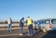 Две коли са се сблъскали на АМ Тракия край Стара