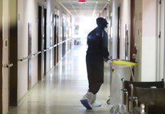 В болници за лечение остават 709 пациенти1145 са новите случаи