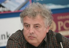 Изключително наивно и подозрително беше поведението на Продължаваме промяната в