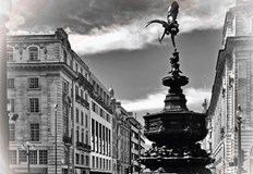 Изложбата ще остане в Русе до 4 ноември Фотографската изложба LONdown – The