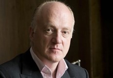 Греъм Бонам Картър е бил условно освободенБритански бизнесмен заподозрян от американското правосъдие