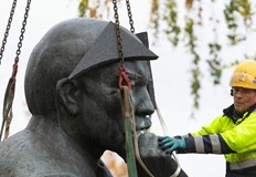 Демонтирането на паметници свързани със СССР зачести след руската инвазия