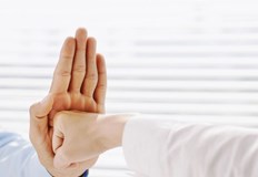 Лекарят да има право да откаже преглед консултация и лечение