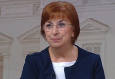 Според нея политиците не се борят искрено за ново правителство
