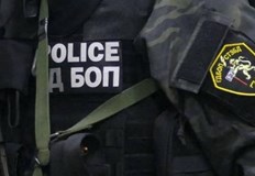 Антимафиотът е задържан за 24 часаСлужител на ГДБОП е хванат